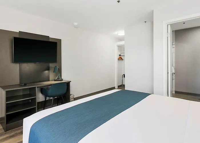 6 Tempe, Az Elliot Road 3*